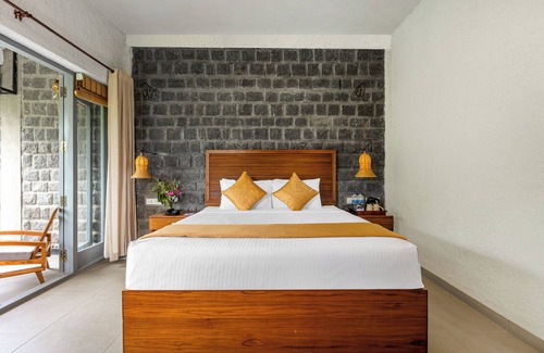 Kaniyambadi Hotel | Sterling Hibis Vellore