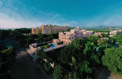 Mali Colony Hotel | Sterling Jaisinghgarh Udaipur