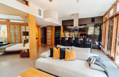 Stirling Villa | Sticky Rice Villas