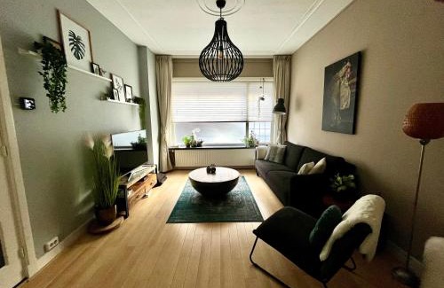 Park Merwestein en omgeving Apartment | Stijlvolle benedenwoning Singel