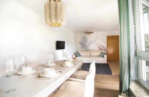 Sindelfingen Apartment | Stilvolle 3-Zimmer-Wohnung für business und family bis 6 Personen