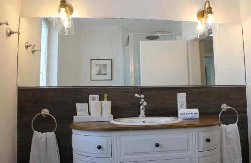 Kernstadt Apartment | Stilvolle Wohnung im Zentrum für 5 Personen