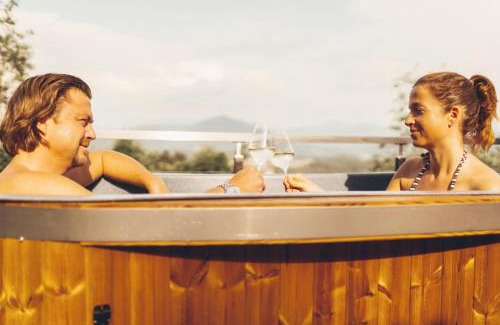 Koppl Ski Chalet | Stodingerhütte