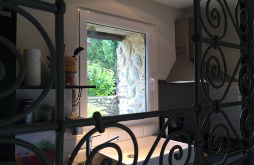 Dragey-Ronthon Cottage | Stone house in the Bay of Mont St Michel, 5mn from the beach