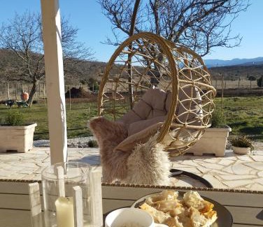 Kijevo Villa | Stone House With Jacuzzi "DINARA"