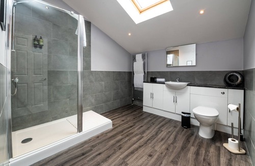 Amesbury Bed & Breakfast | Stonehenge Courtyard