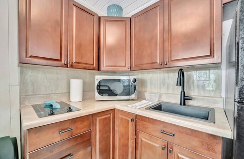 Independence Square Apartment | Stones Throw Beachside Bungalow 2 AT THE Beach