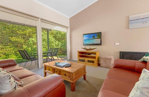 Forge Creek House | Stormbird - Waterfront Retreat