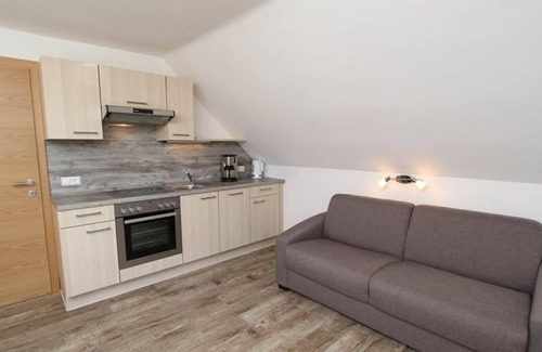 Drobollach am Faakersee Bed & Breakfast | Strandbadstrasse Fewo 5 - Ferienwohnungen Petschnig