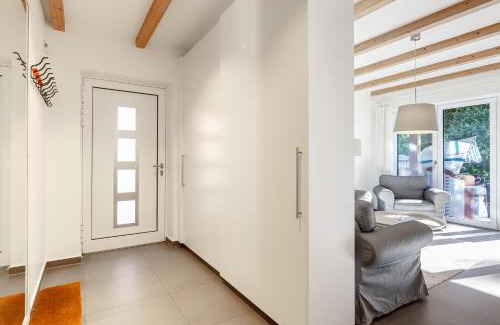 Neuhaus House | Strandhaus Hühnergott