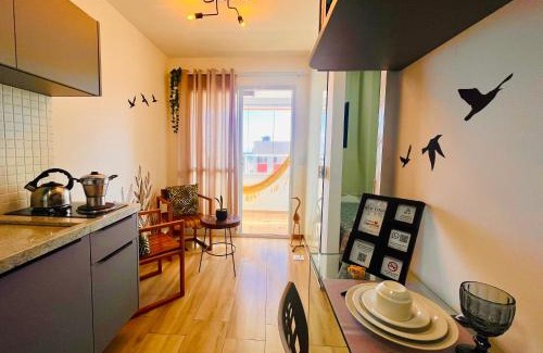 Amaralina Apartment | Studio Aconchegante com Varanda, Piscina e Vista Mar - Salvador