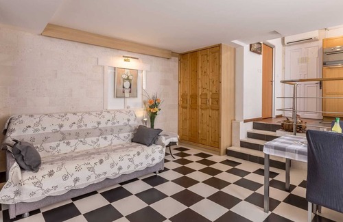 Businci Apartment | Studio - apartment Katarina - EOS CROATIA
