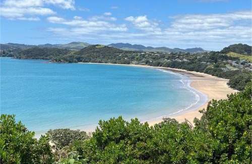 Coopers Beach Apartment | Studio at Coopers Beach