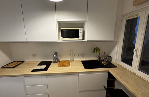 Leon Blum - Bon Coin Apartment | Studio-Ensuite with Shower-Studio 17m2