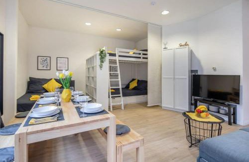 Hamm Apartment | Studio Family Loft Self CheckIn Street Parking