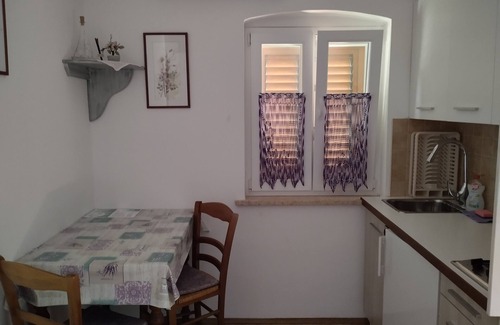 Beli Apartment | Studio flat with terrace and sea view Beli, Cres (AS-22435-a)