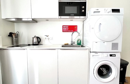 Ilot Sacre Apartment | Studio in center of Brussels