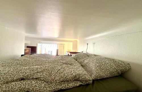 Quartier Saint-Ambroise Apartment | studio in Paris 11th