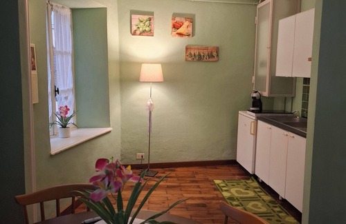 Torre Pellice Apartment | Studio in the Piazzetta