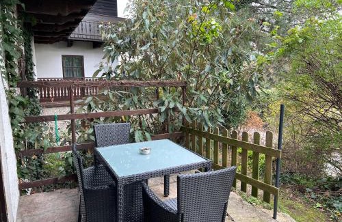 Nonntal Apartment | Studio mit Gartenterrasse