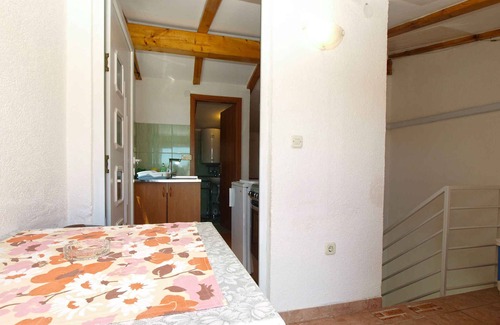 Borik Apartment | Studio mit Klimaanlage und Terrasse