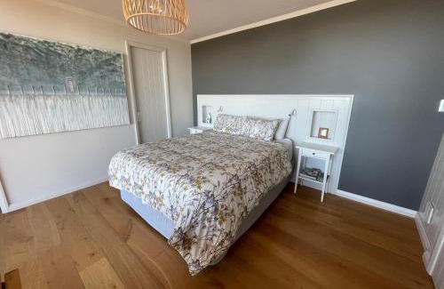 Britannia Heights Bed & Breakfast | Studio or Cabin on Whitby