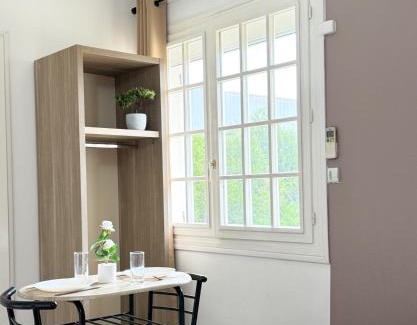 Meaux Apartment | Studio Platanes 3 - Proche Disneyland - Parking gratuit - Meaux