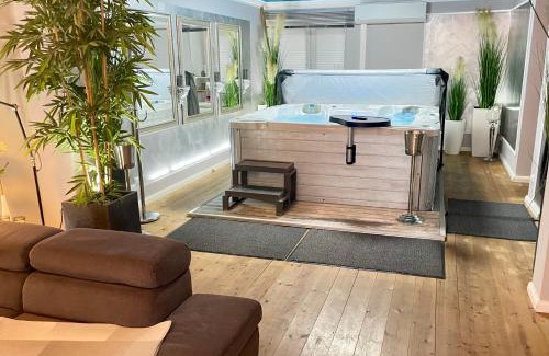 Hohenfelde Apartment | Studio Pretty