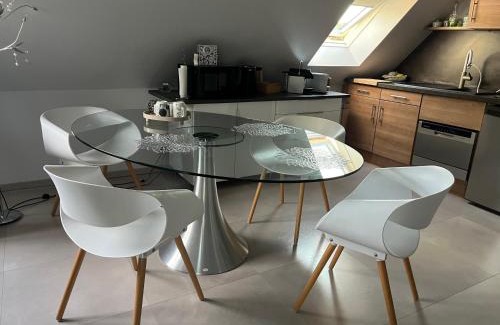 Niederhausbergen Apartment | Studio Strasbourg