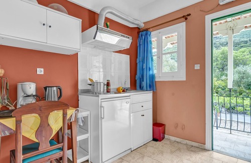 Vathy Apartment | Studio 'Veronis 6' with Sea View, Shared Pool & Wi-Fi