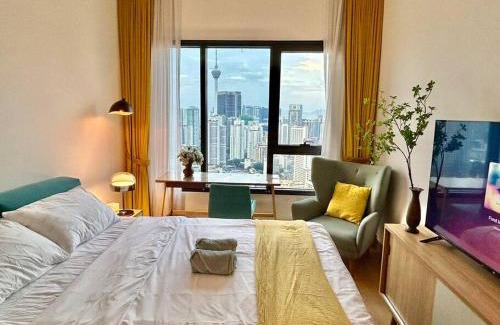 Pudu Apartment | Studio with Amazing KLCC View & Infinity Pool at Lalaport Bukit Bintang