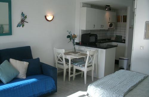 Benalmadena Costa Apartment | Studio With Pool, Garden And Sea Views