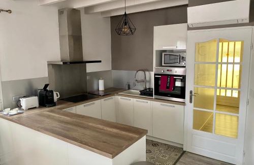 Cognac Apartment | Studios Pellisson