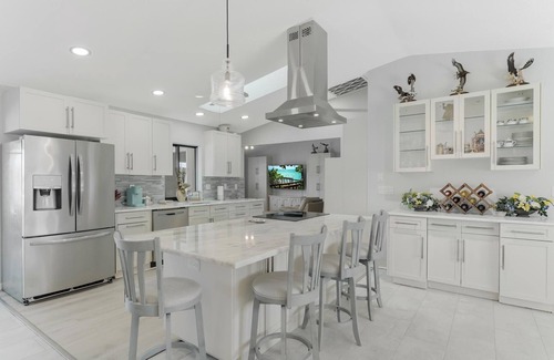 Port Charlotte House | Stunning 1+ acre Paradise Cove Villa