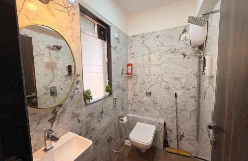 Ranwar Apartment | Stunning 1BHK with view city view, Bandra west 601