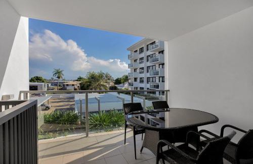 Mackay Apartment | Stunning 2 Bedroom Self Contained City Apartment