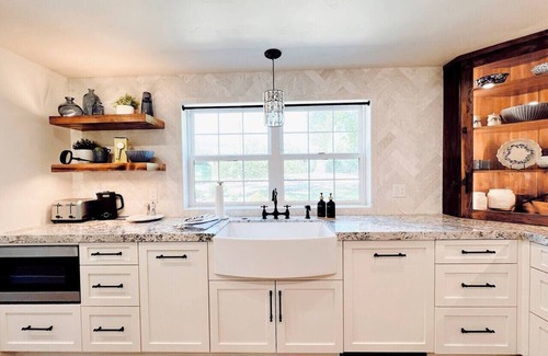 Reno Other | Stunning 7-Bedroom Ranch House with Pool/Hot Tub & Fire Features – Near Casinos!