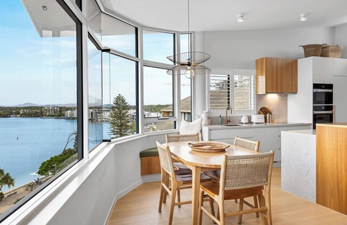 Caloundra Apartment | Stunning Penthouse 2 Bedroom Apartment with Private Rooftop