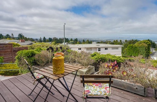 Kensington House | Stunning Bay-View Home in Kensington!