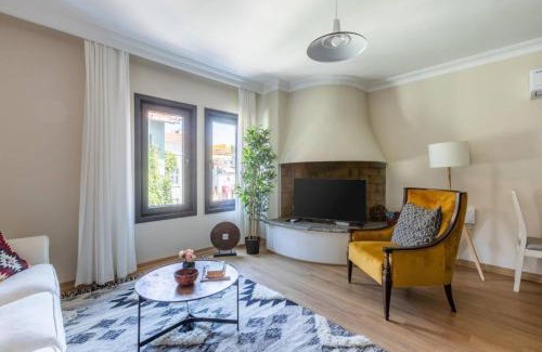 Ortakoy Apartment | Stunning Bosphorus 2bd2bath Views Terrace! #357