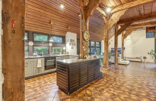 Huede House | Stunning home in Hüde