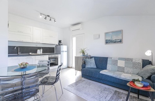 Lupoglav House | Stunning home in Lupoglav with WiFi