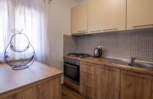 Sveta Nedelja House | Stunning home in Nedescina with kitchen