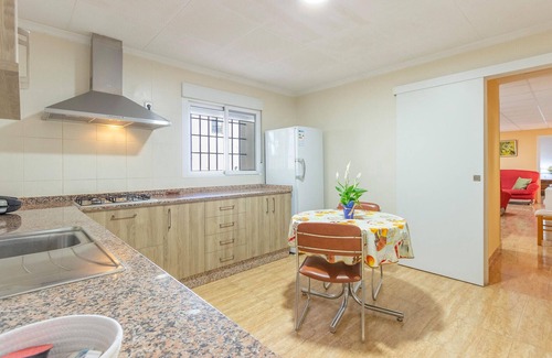 La Corona House | Stunning home in Perin with WiFi