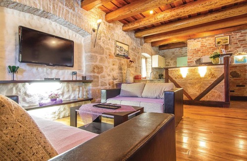 Kosinozici House | Stunning home in Porec