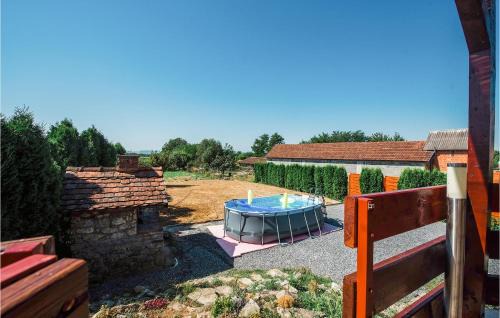 Kaptol House | Stunning Home In Velika