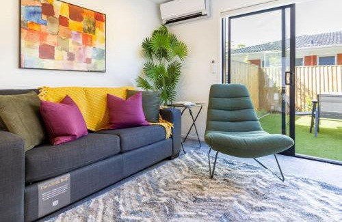 Mount Albert House | Stunning Mount Albert 2 Bed