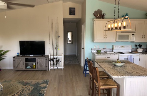 Pine Island Center House | Stunning Nature! Waterfront! Prime Fishing! Bring Boat. Free Bikes, SUP, Kayak.