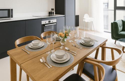 Sheldon Apartment | Stunning NEC apartments - Sleeps 8