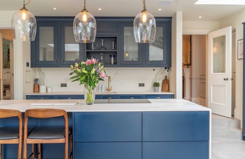 Thamesfield House | Stunning Newly Refurbished 6-Bed Putney Residence